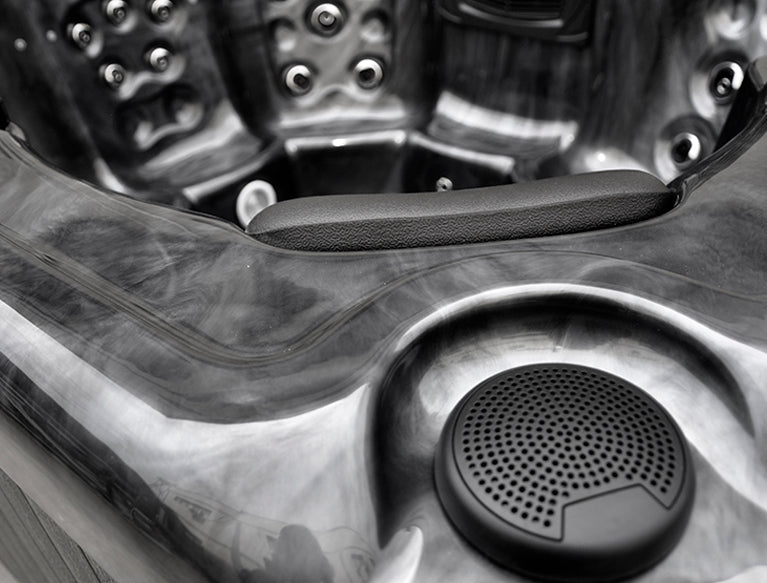 Lodgic 282 Hot Tub | 7 Persons | Hot Tub Suppliers