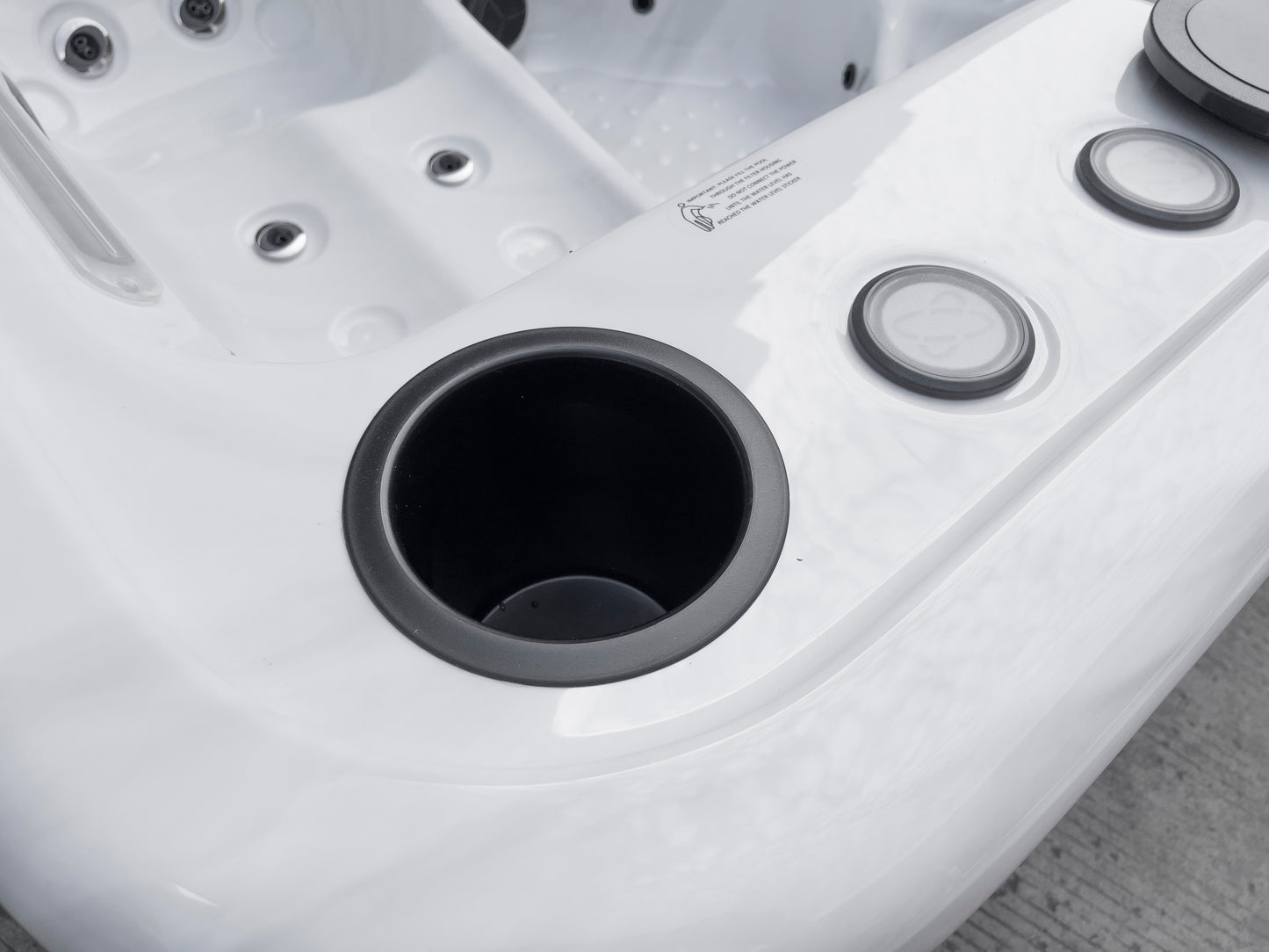 Monarch Plug & Play Hot Tub | 6 Persons | Hot Tub Suppliers