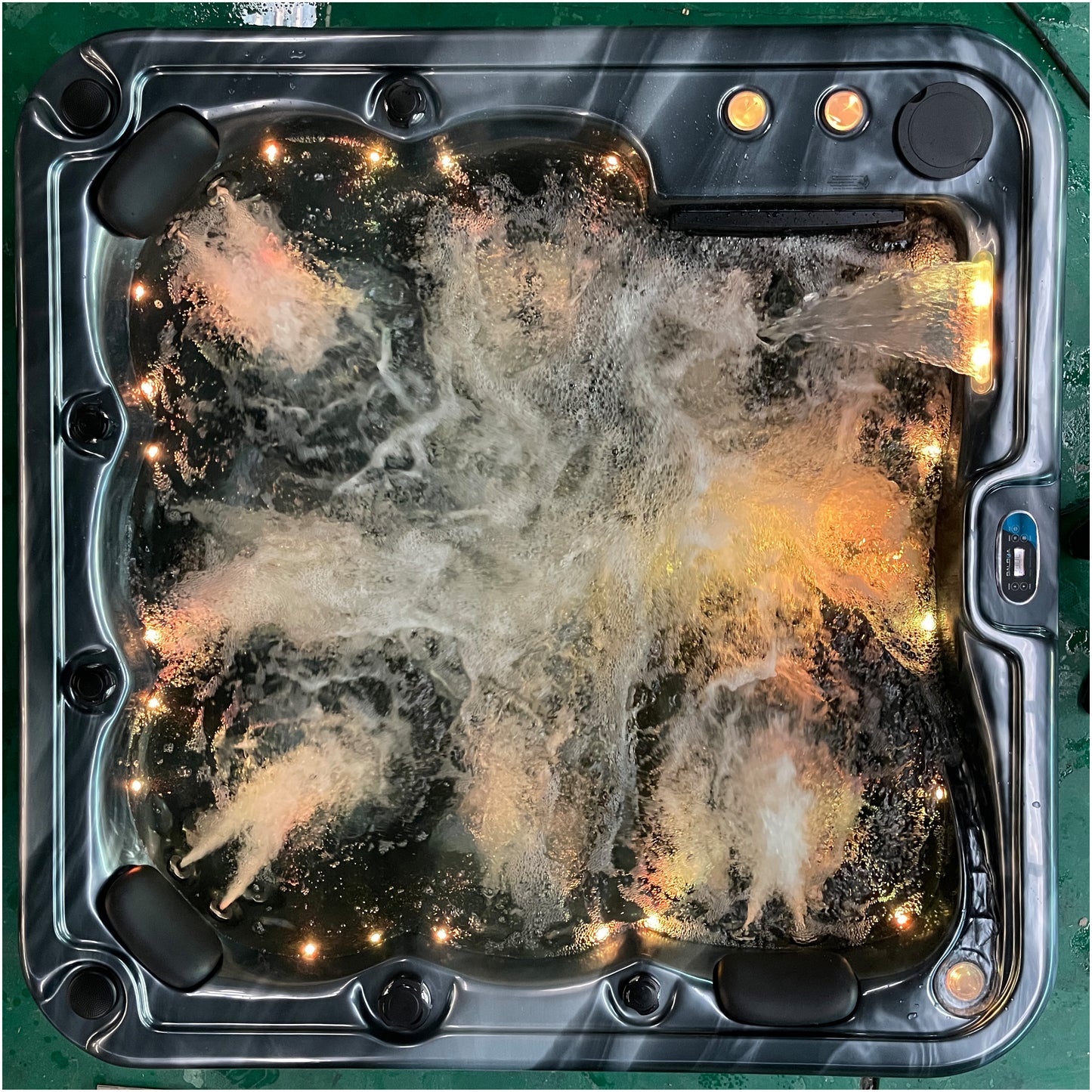 Monarch Plug & Play Hot Tub | 6 Persons | Hot Tub Suppliers