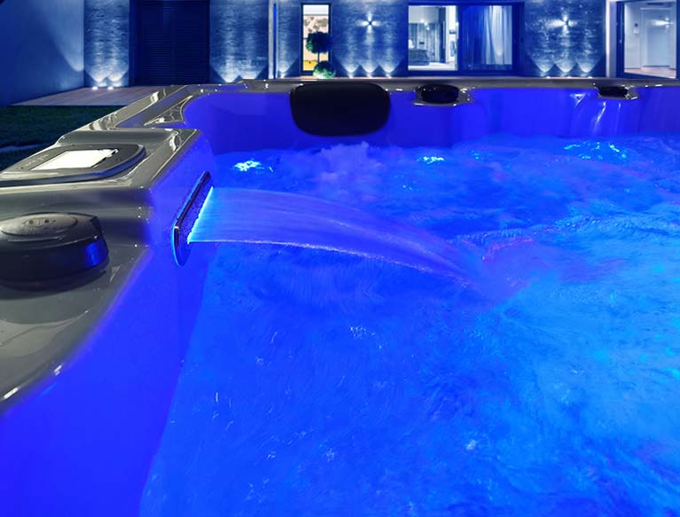 Perseus Pro Hot Tub | 6 Persons | Hot Tub Suppliers