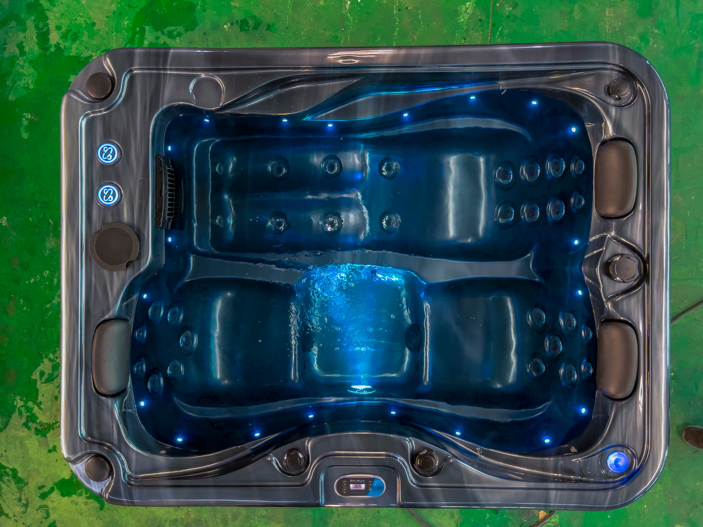 Zeus Pro Plug & Play Hot Tub | 3 Persons | Hot Tub Suppliers