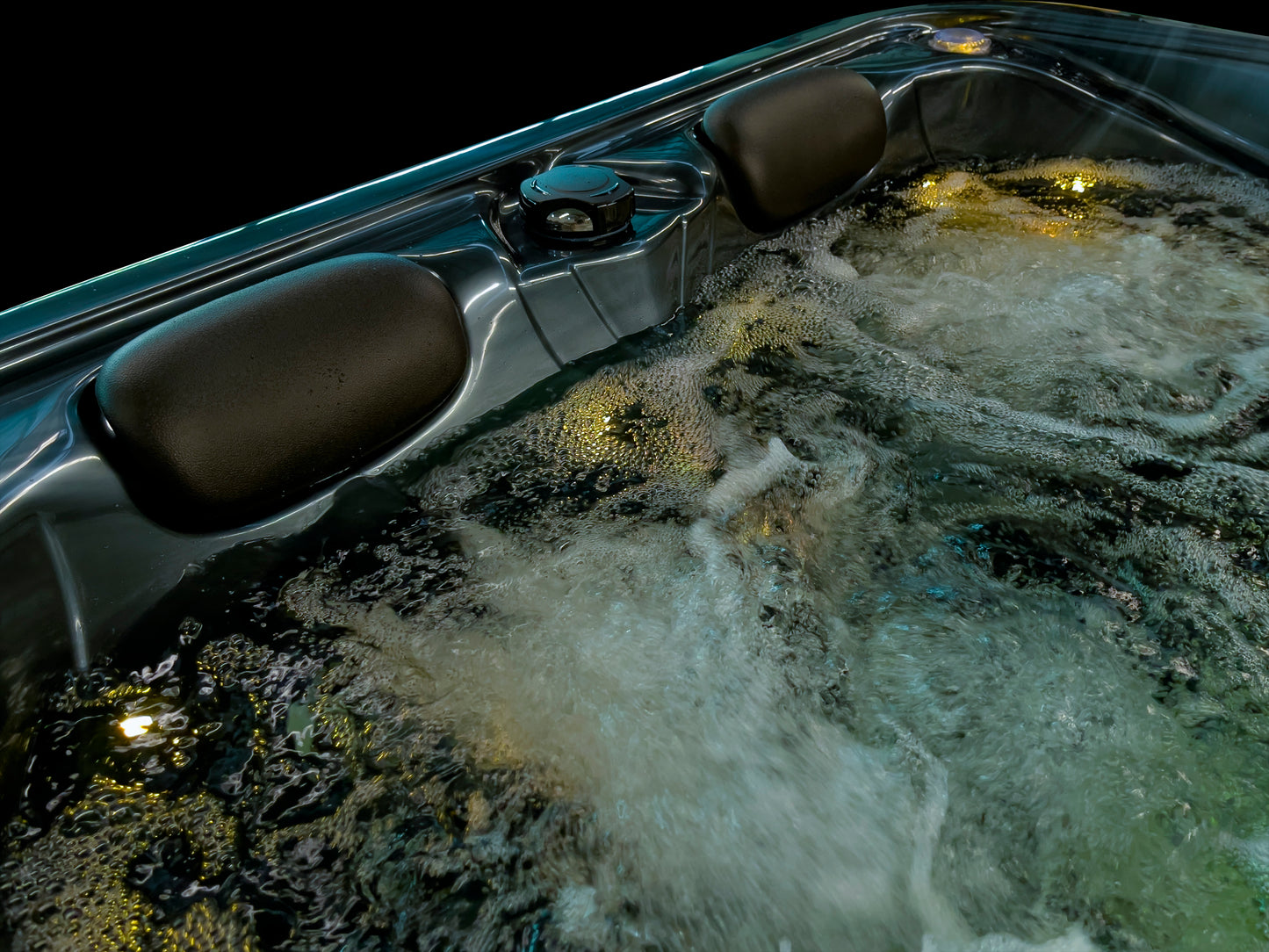 Zeus Pro Plug & Play Hot Tub | 3 Persons | Hot Tub Suppliers