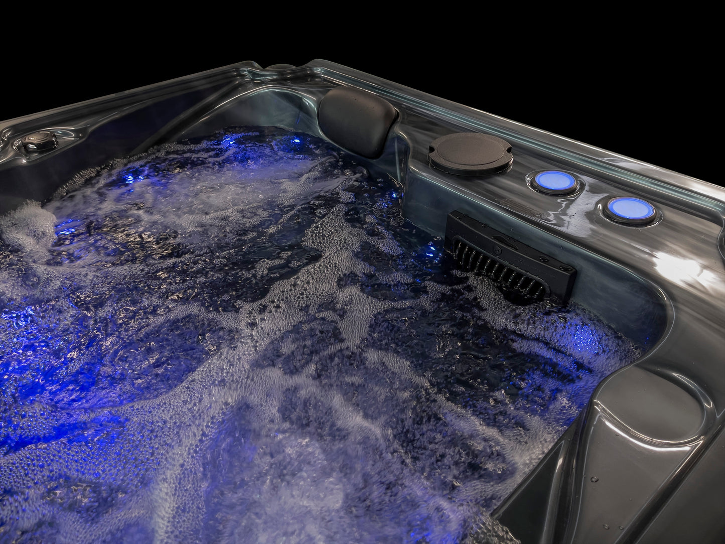Zeus Pro Plug & Play Hot Tub | 3 Persons | Hot Tub Suppliers