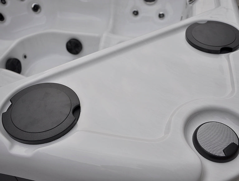 Duke Deluxe Hot Tub | 5 Persons | Hot Tub Suppliers