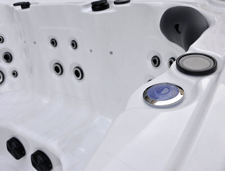 Mardi Gras Hot Tub | 8 Persons | Hot Tub Suppliers