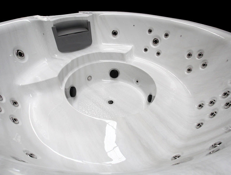 Lord Deluxe Hot Tub | 8 Persons | Hot Tub Suppliers